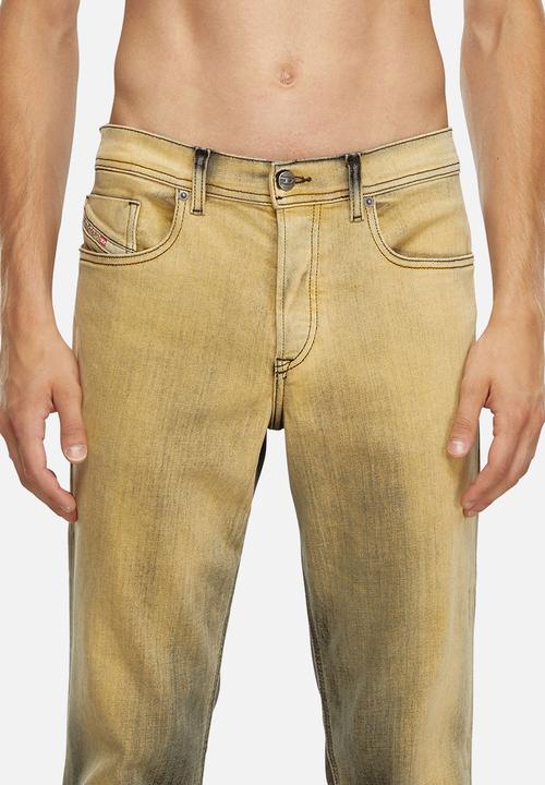 Diesel  - 2023 D-FINITIVE - FADED CREAM