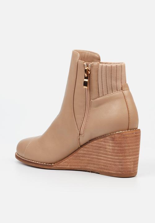 Miss Black - Carla 1 leather boot - taupe