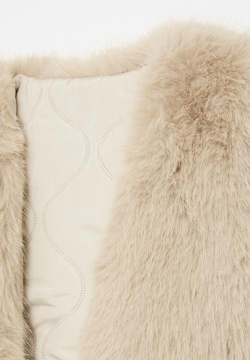 Pop Candy - Faux fur gilet - beige