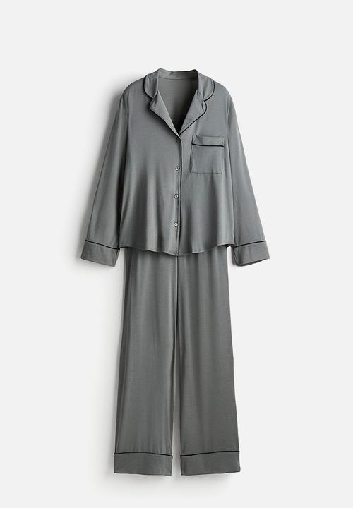 H&M - Viscose-blend pyjamas - green