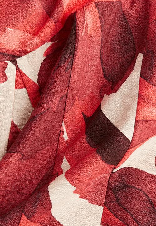 H&M - Flared-skirt dress - light beige red floral 