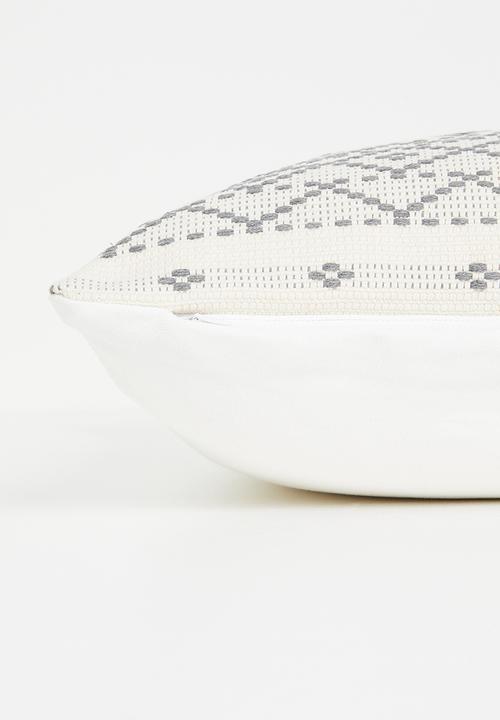 Sixth Floor - Riva embroidered cushion cover - Natural