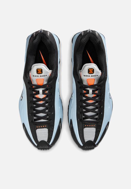 Nike - Nike Shox R4