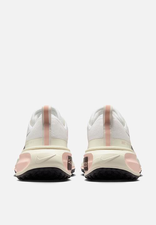 Nike - Nike Invincible 3