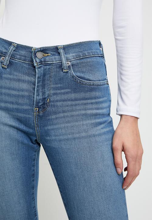 Levi’s® - Curvy Hirise Superskinny Run The World