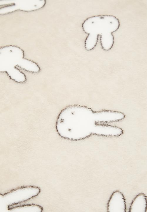 H&M - Patterned fleece blanket - light beige miffy