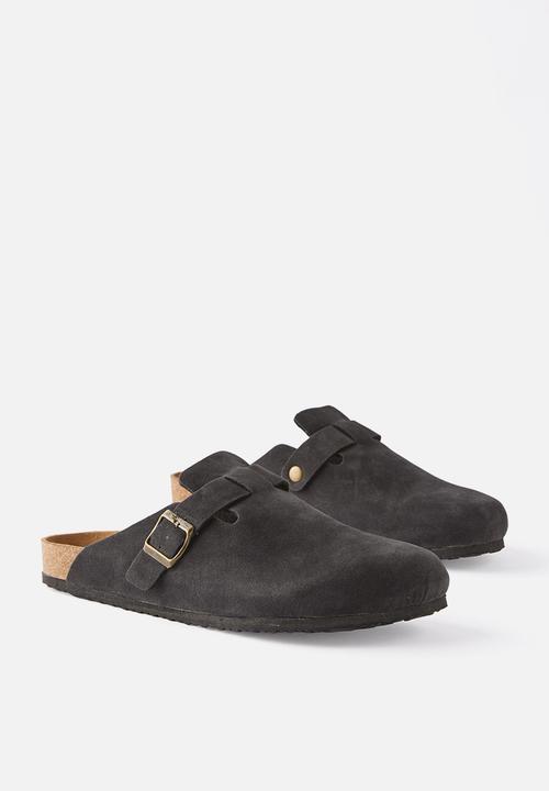 Cotton On - Closed toe buckle slide - black