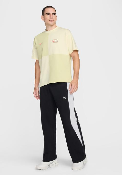 Nike - Liverpool F.C. Air Max Premium Football T-Shirt - Coconut Milk