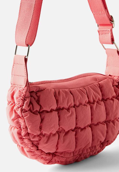 Rubi - Mini bowie crescent bag- nectarine quilted bubble