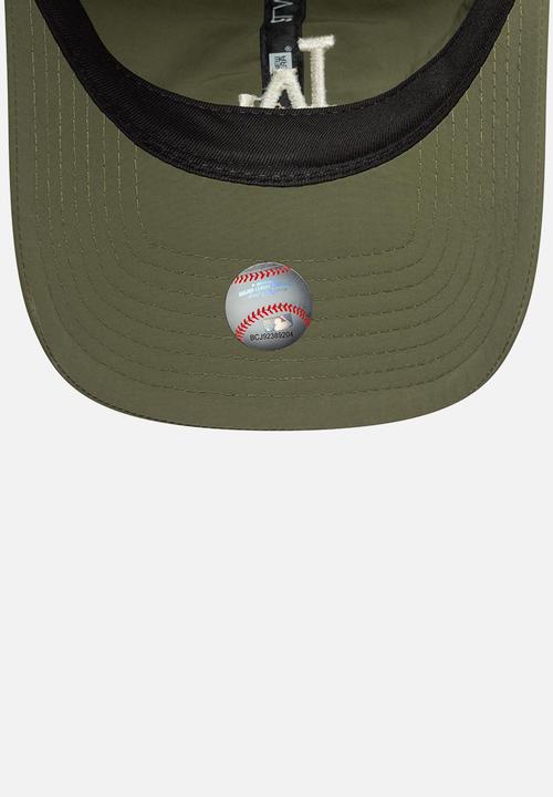 New Era - 920 Recycled Losdod - Olive Y25
