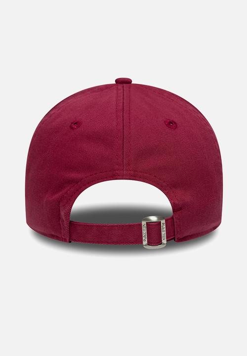 New Era - 920 Distress Newera - Maroon Y25