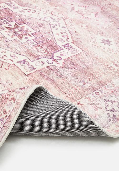 Sixth Floor - Lizo plush antique rug - Pink