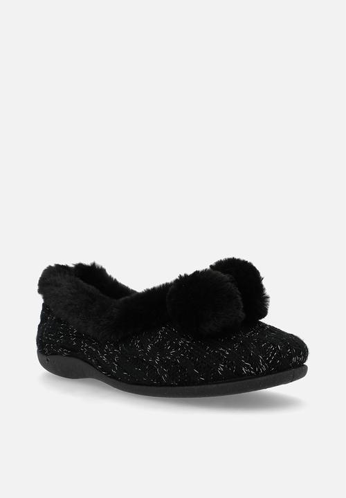 Hush Puppies - Chloe slip-on - black