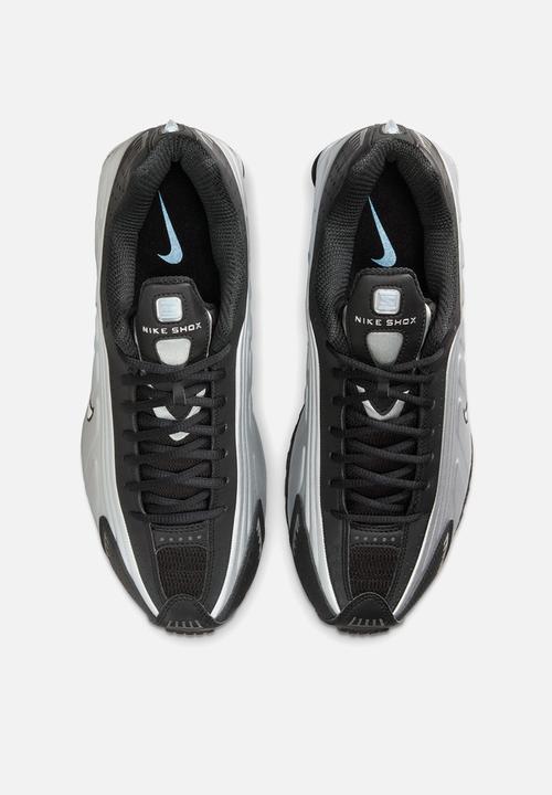 Nike - Nike Shox R4