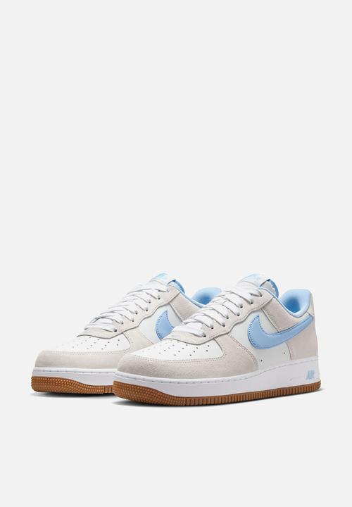 Nike - AIir Force 1 '07 LV8