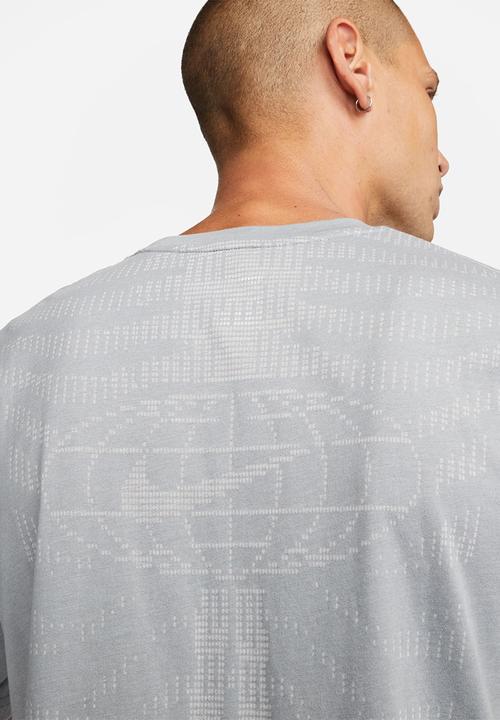 Nike - Nike Pro Burnout 3.0 Dri-FIT Training Top - particle grey/black
