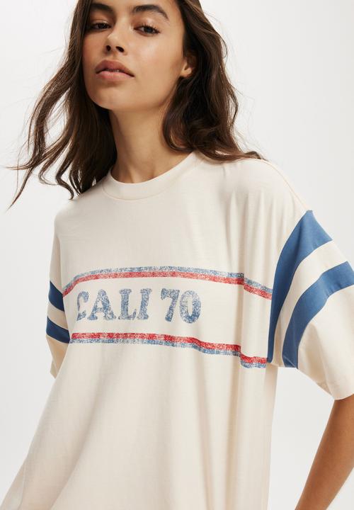 Cotton On - Super oversized graphic tee - cali 70/ coconut
