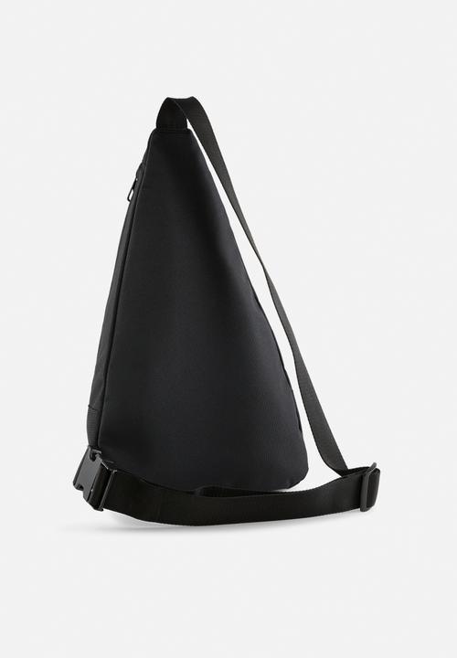 PUMA - Puma Deck Sling Bag - Puma Black