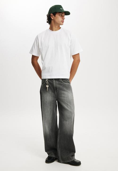 Cotton On - Cropped Fit T-Shirt - White