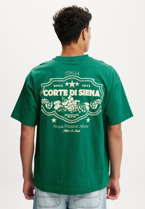 Cotton On - Box Fit Graphic T-Shirt - Emerald/Corte Di Siena
