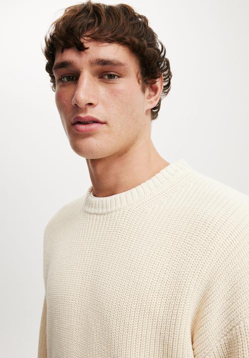 Cotton On - Box Fit Crew Knit - Butter