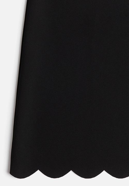 H&M - Scalloped dress - black