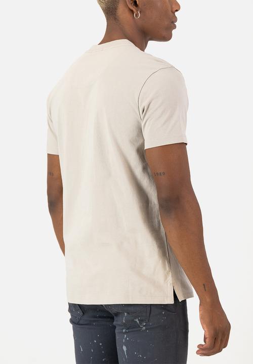 S.P.C.C - Thorpe Tee - Parchment