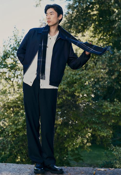 H&M - Relaxed fit twill trousers - navy blue 
