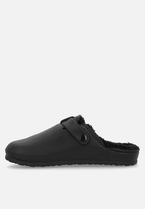 Hush Puppies - Soft desi fur mule - black