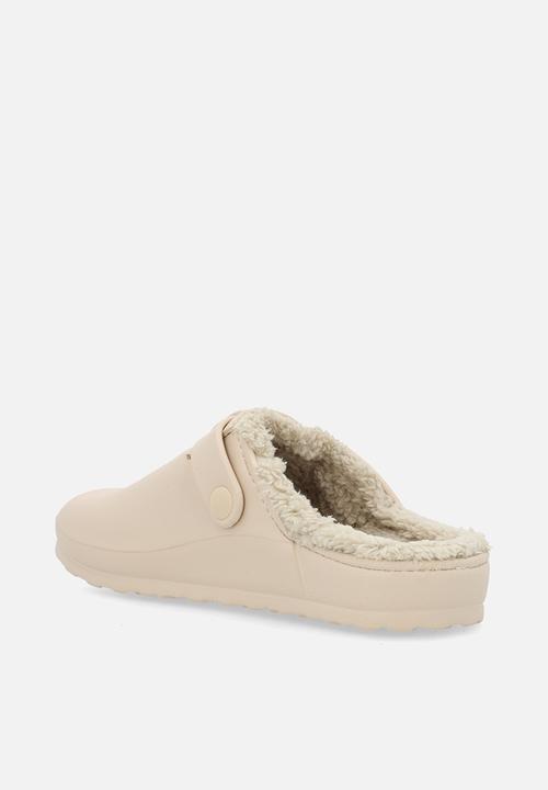 Hush Puppies - Soft desi fur mule - neutral