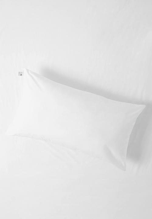 Sixth Floor - Hollow fibre King Pillow Inner