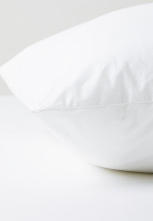 Sixth Floor - Microfibre Std Pillow Inner