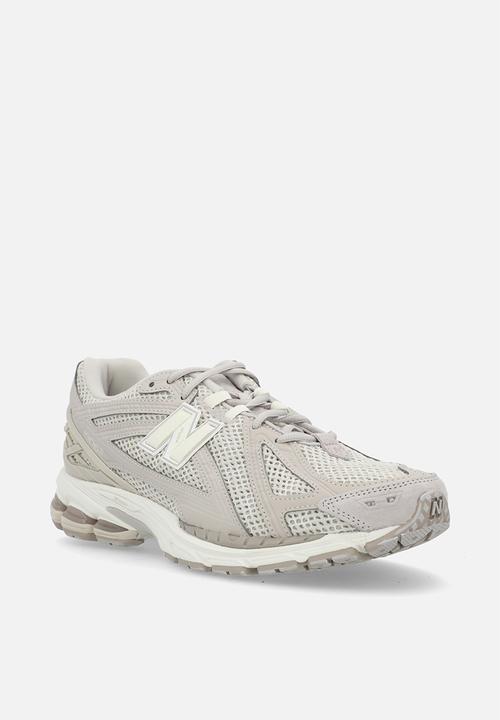 New Balance  - 1906r - grey day