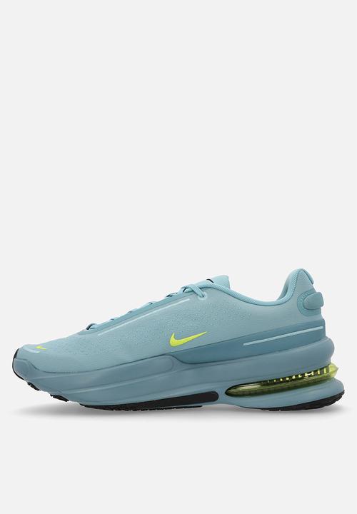 Nike - Nike air zoom upturn sc