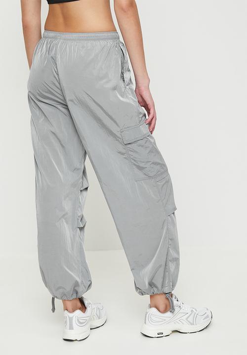 Reebok - Studio Style Cargo Pant-Metallic Silver