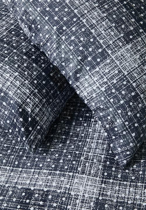 Sixth Floor - Venus Check Super Soft Duvet Set