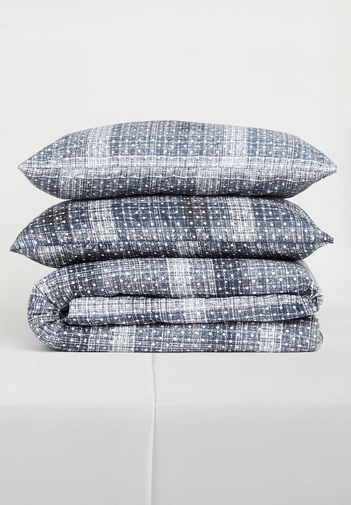 Sixth Floor - Venus Check Super Soft Duvet Set