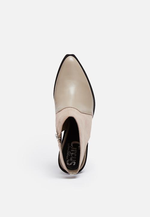 Circus by Sam Edelman - Carly