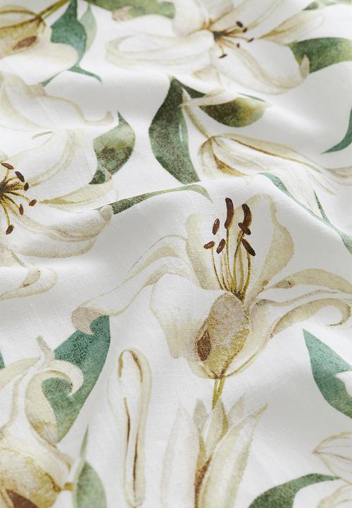 H&M - Patterned tablecloth - natural white/floral