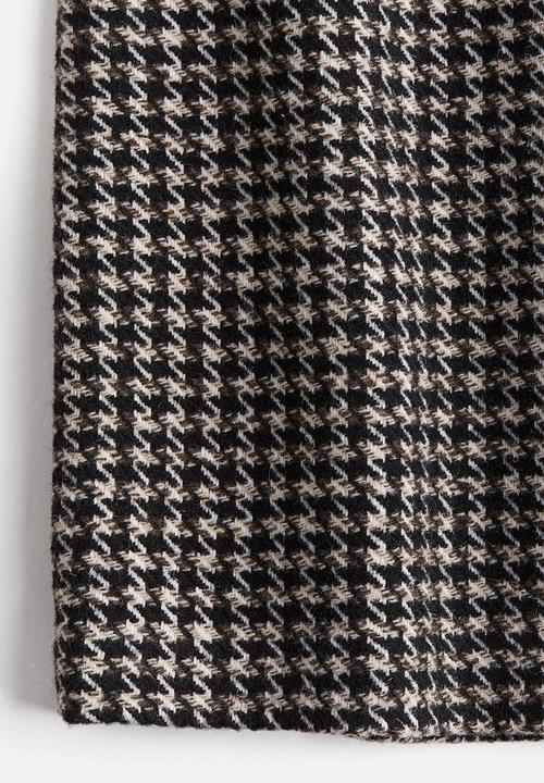 H&M - Mini skirt - black dogtooth-patterned