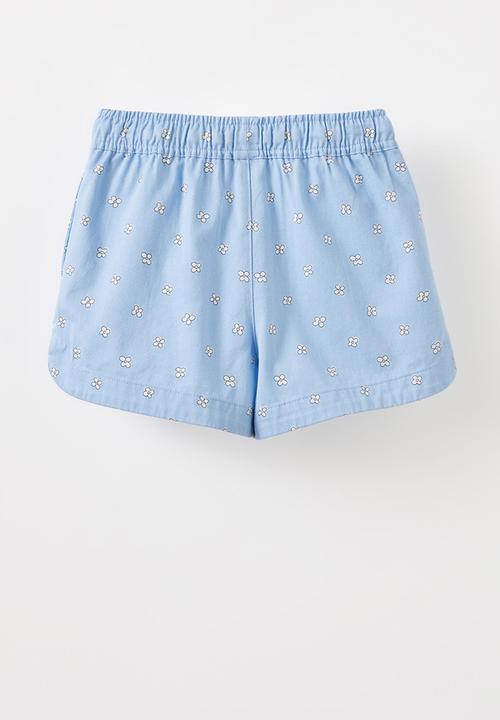 Cotton On - Rosie woven short - dawn blue/daisy stamp