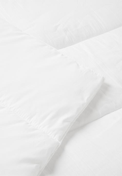 Sixth Floor - 5 Tog Hollowfibre Duvet Inner bale Set