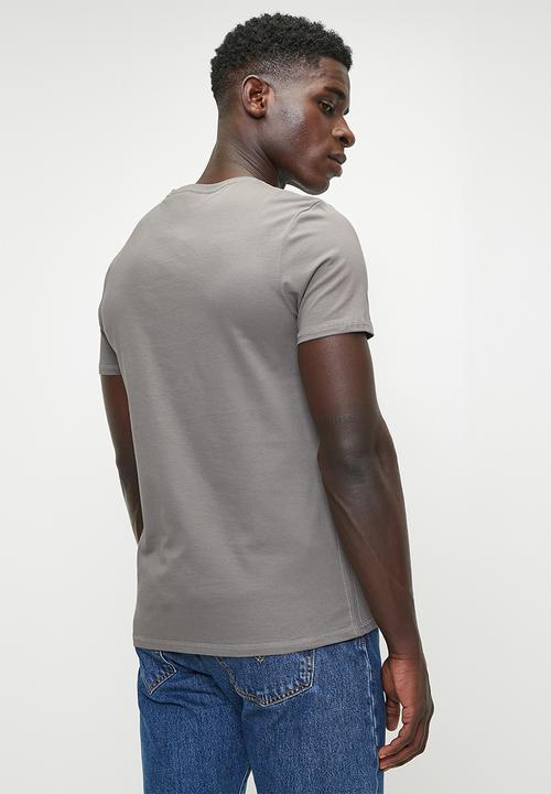 GUESS - Short sleeve guess tri grid tee - steel ball