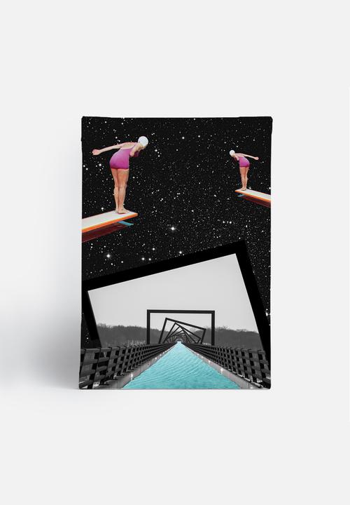 Sixth Floor - Dive deep