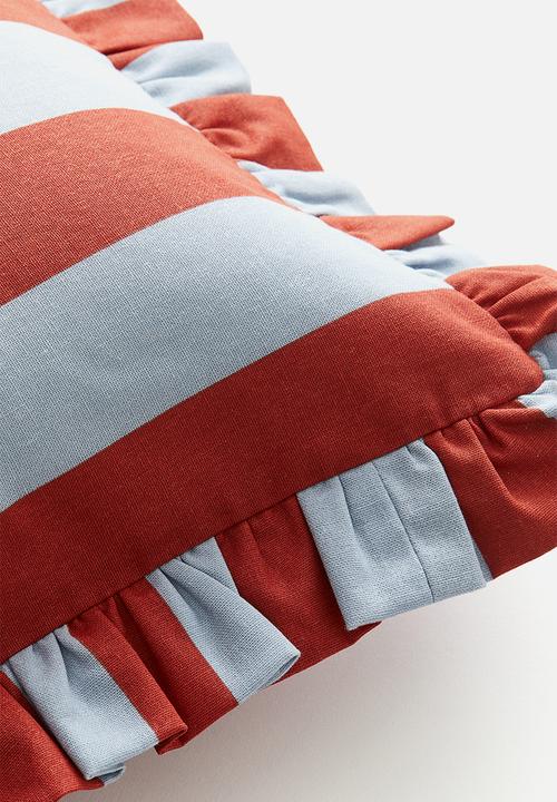 H&M - Frill-trimmed cushion cover - blue striped