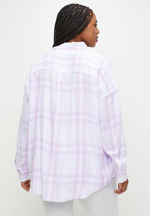 Cotton On - Plus Flannel Boyfriend Long Sleeve Shirt - Pink &  Blue Lacey Check