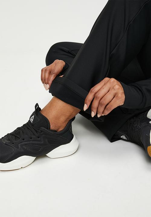 Cotton On - Plus Fleece Lined Outdoor Flare - Black