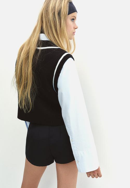 H&M - V-neck sweater vest - black