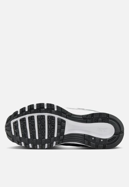 Nike - Nike P-6000 Grade School