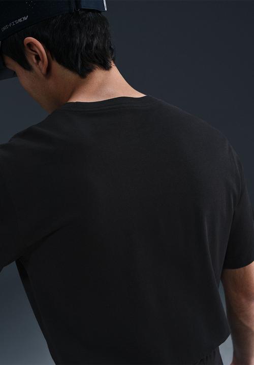 Nike - Elite Entry Running Tee - Black